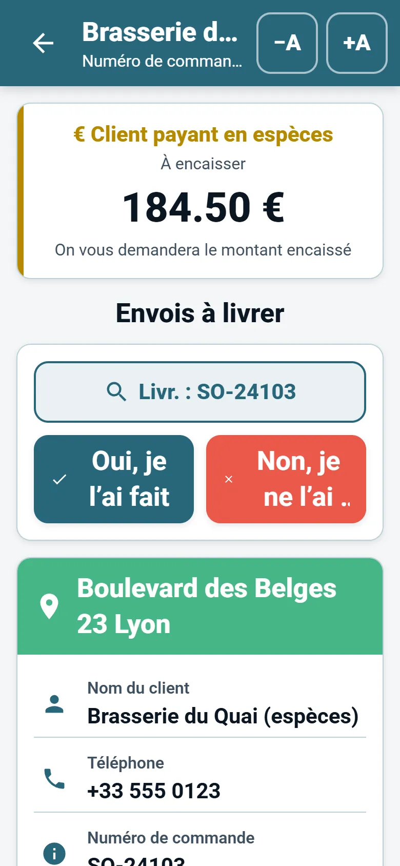 Écran d’arrêt de l’application chauffeur OptiRoutes avec les informations client, le bouton de navigation et les boutons de déclaration