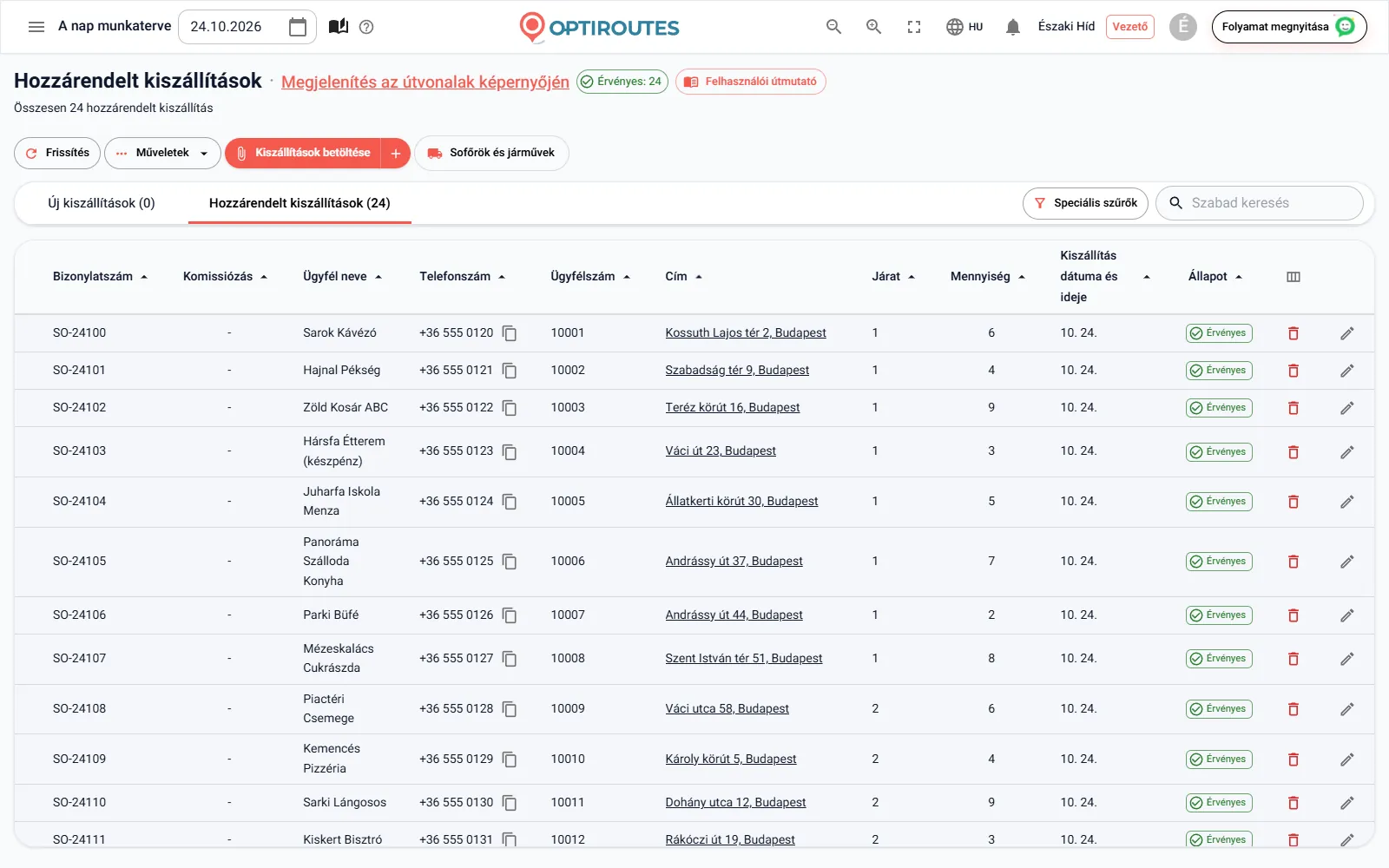 Az OptiRoutes rendelések képernyője a kiszállítások listájával és címállapotukkal