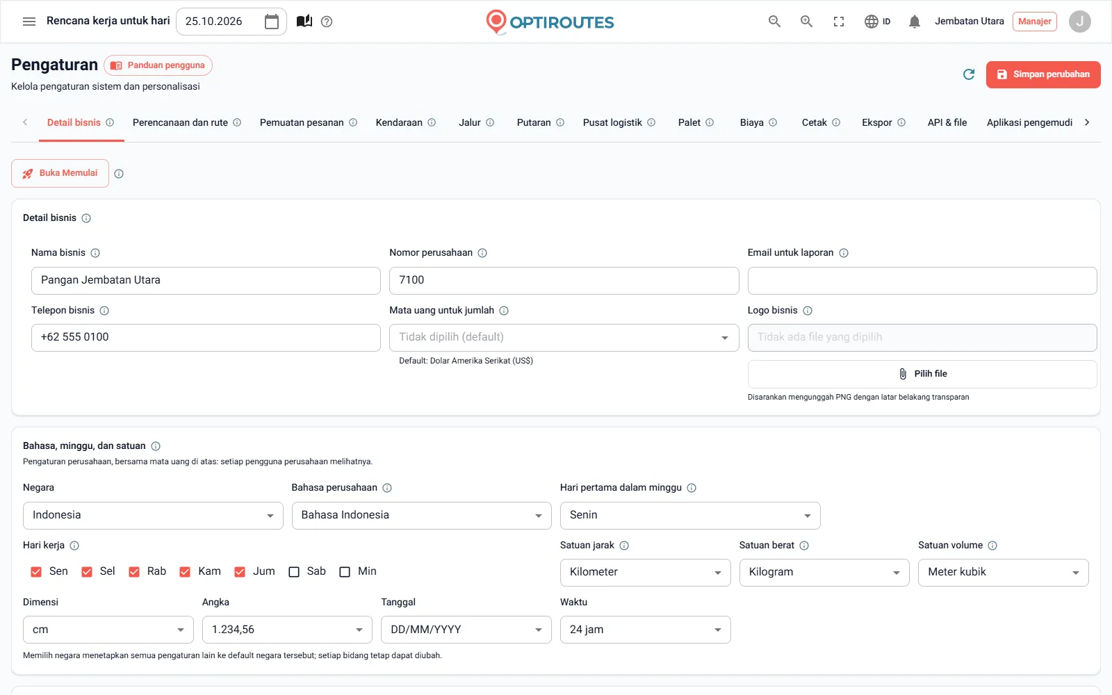 Layar pengaturan OptiRoutes dengan bahasa perusahaan, mata uang, satuan, dan hari pertama dalam seminggu