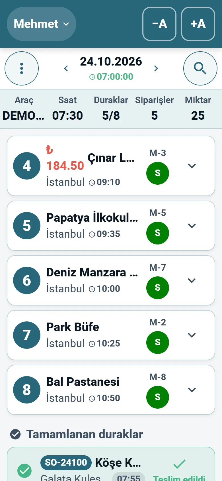 Günün rotasını teslimat durakları listesi olarak gösteren OptiRoutes sürücü uygulaması