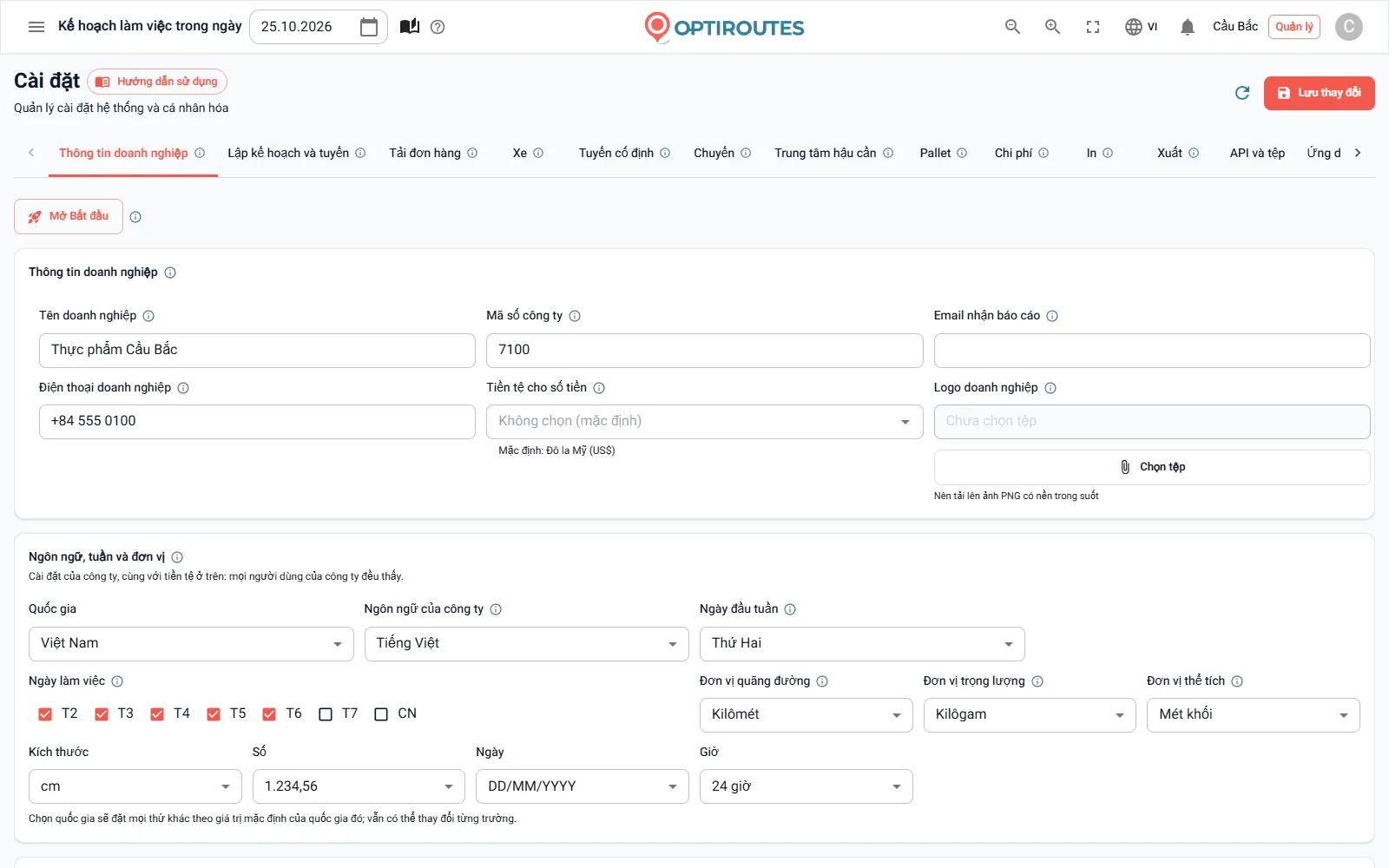 Màn hình cài đặt OptiRoutes với ngôn ngữ của công ty, tiền tệ, đơn vị đo và ngày đầu tuần